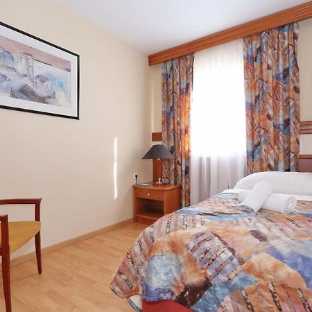 Villa Tade Debeljak Kültér fotó