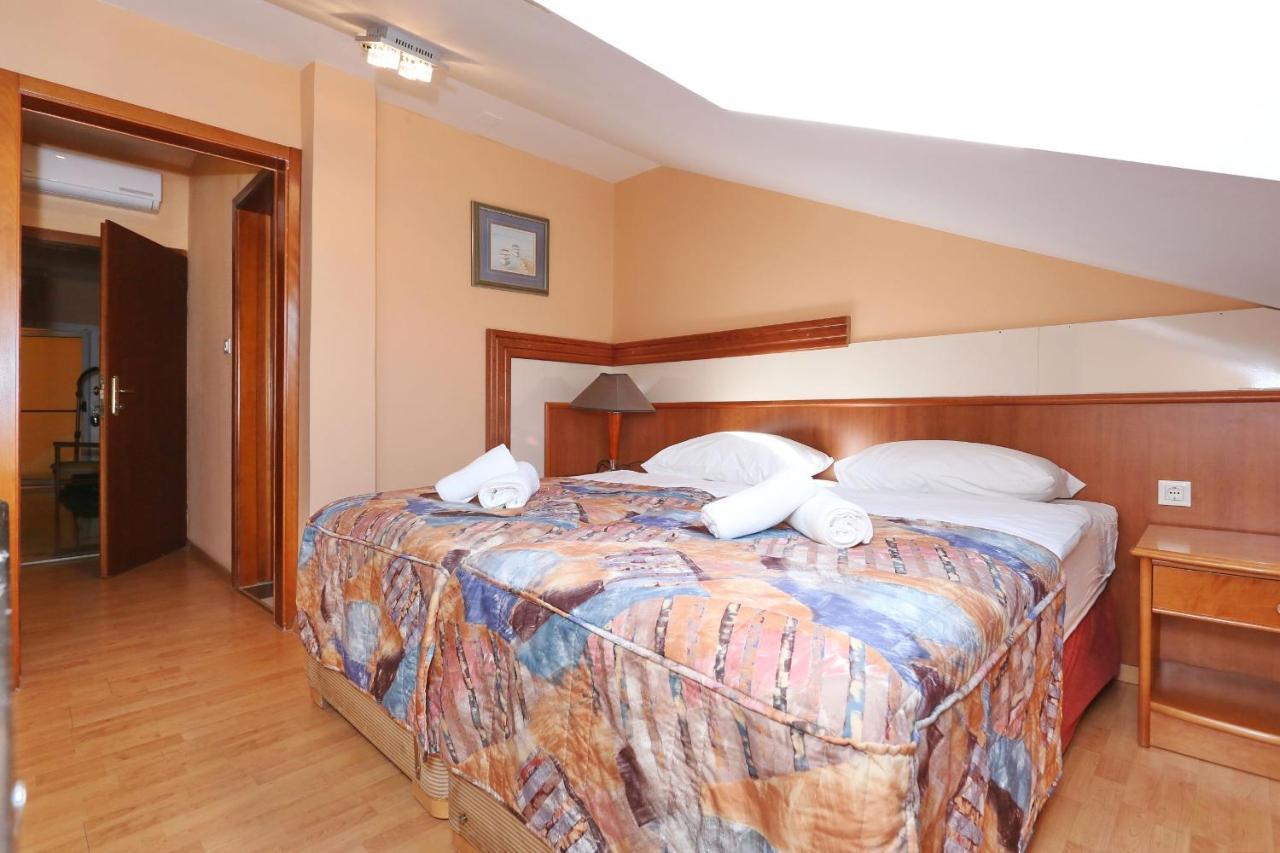 Villa Tade Debeljak Kültér fotó