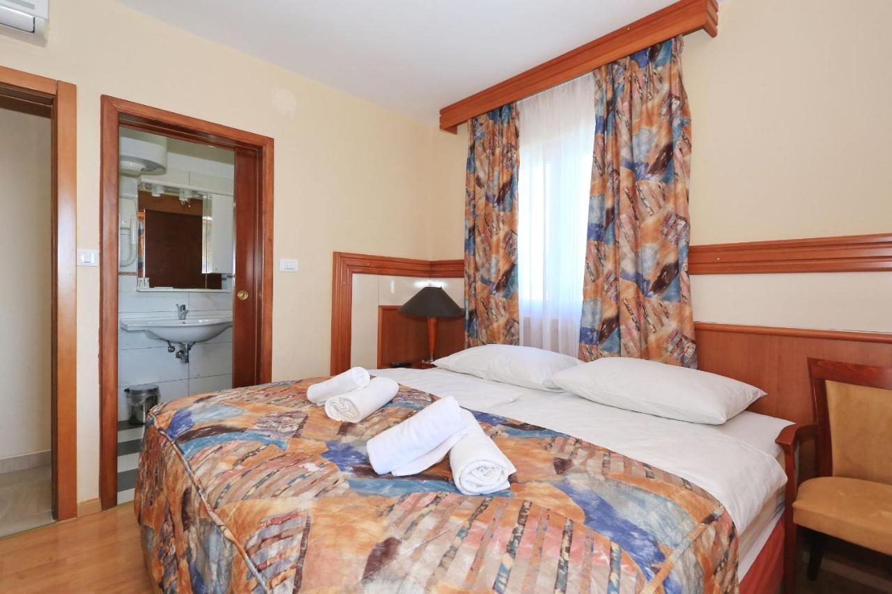 Villa Tade Debeljak Kültér fotó