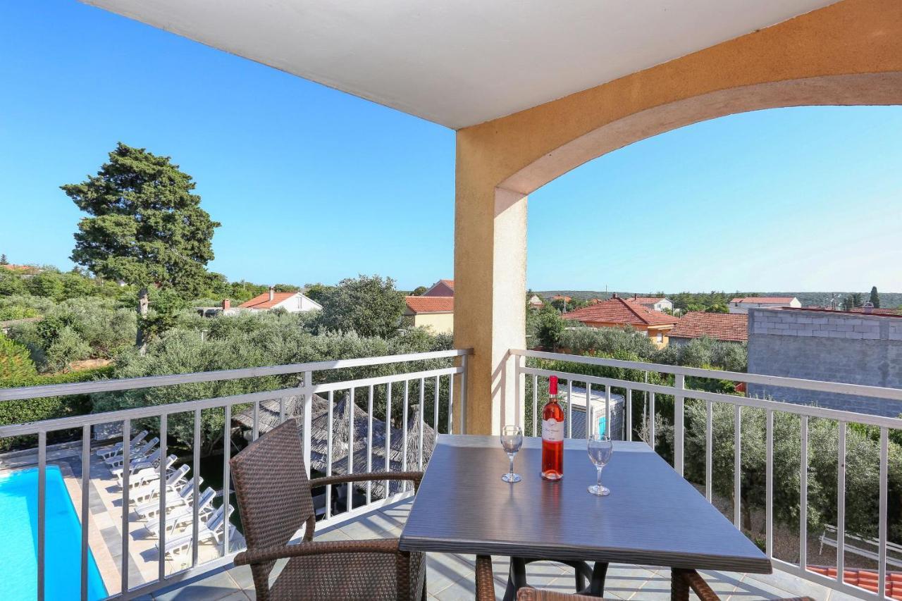 Villa Tade Debeljak Kültér fotó