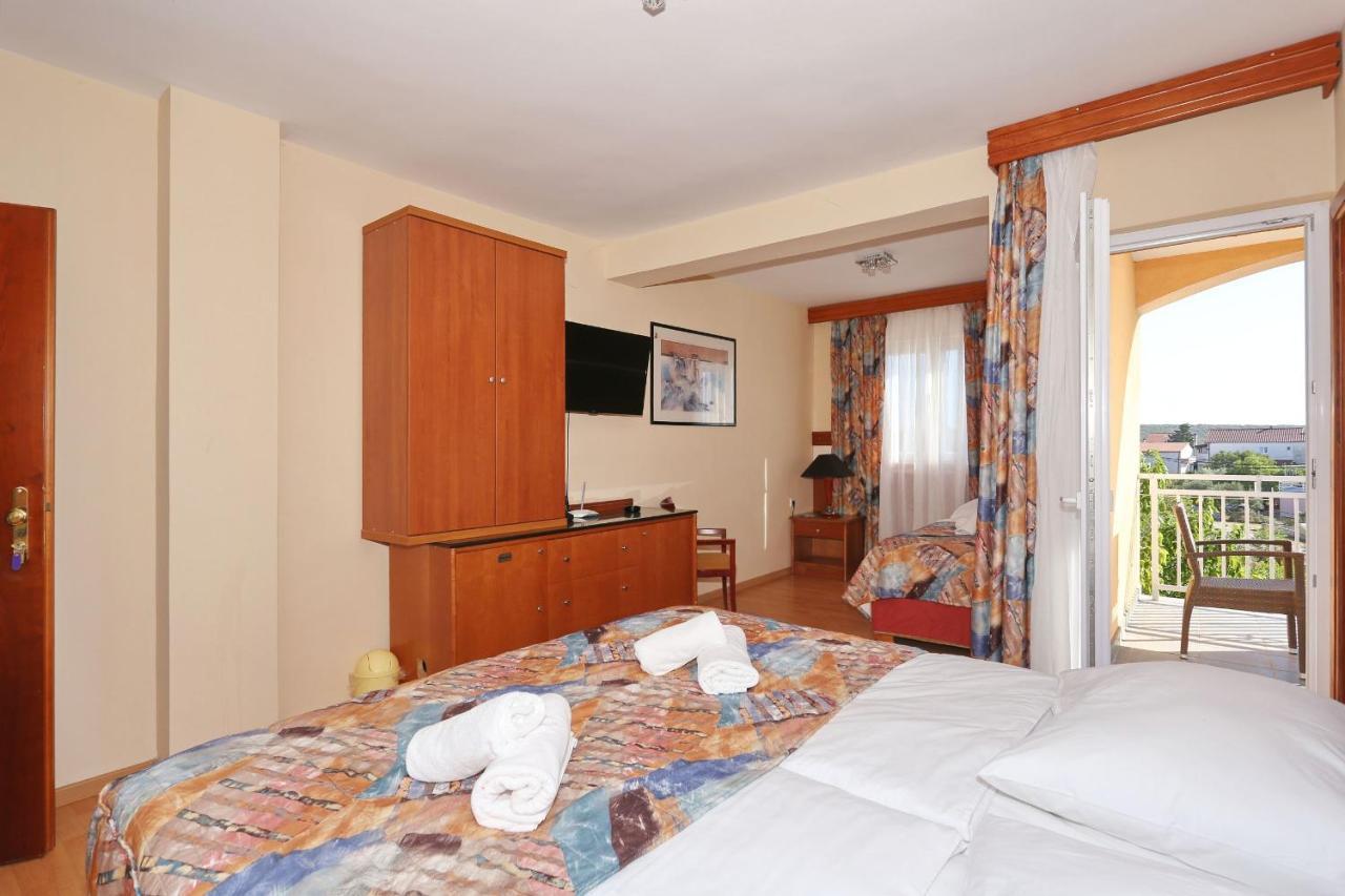 Villa Tade Debeljak Kültér fotó