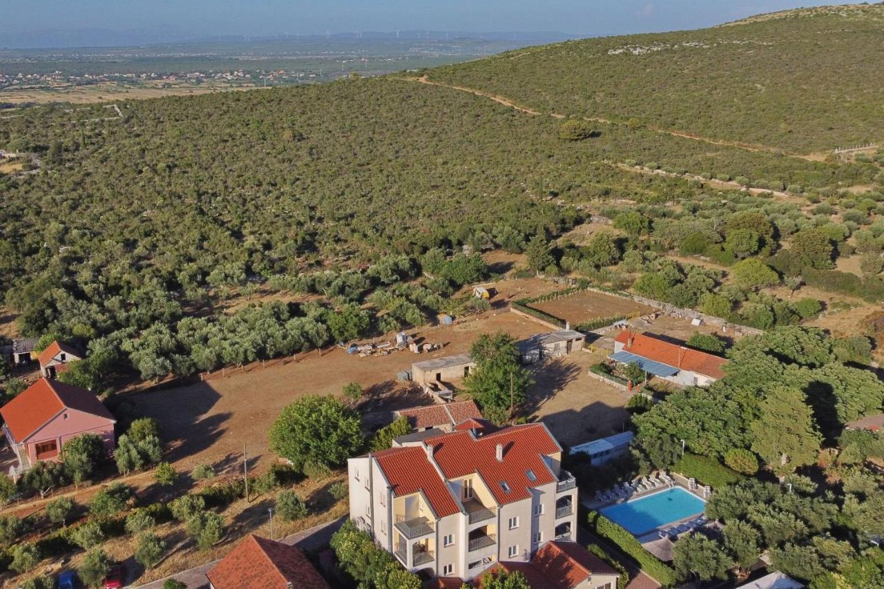 Villa Tade Debeljak Kültér fotó
