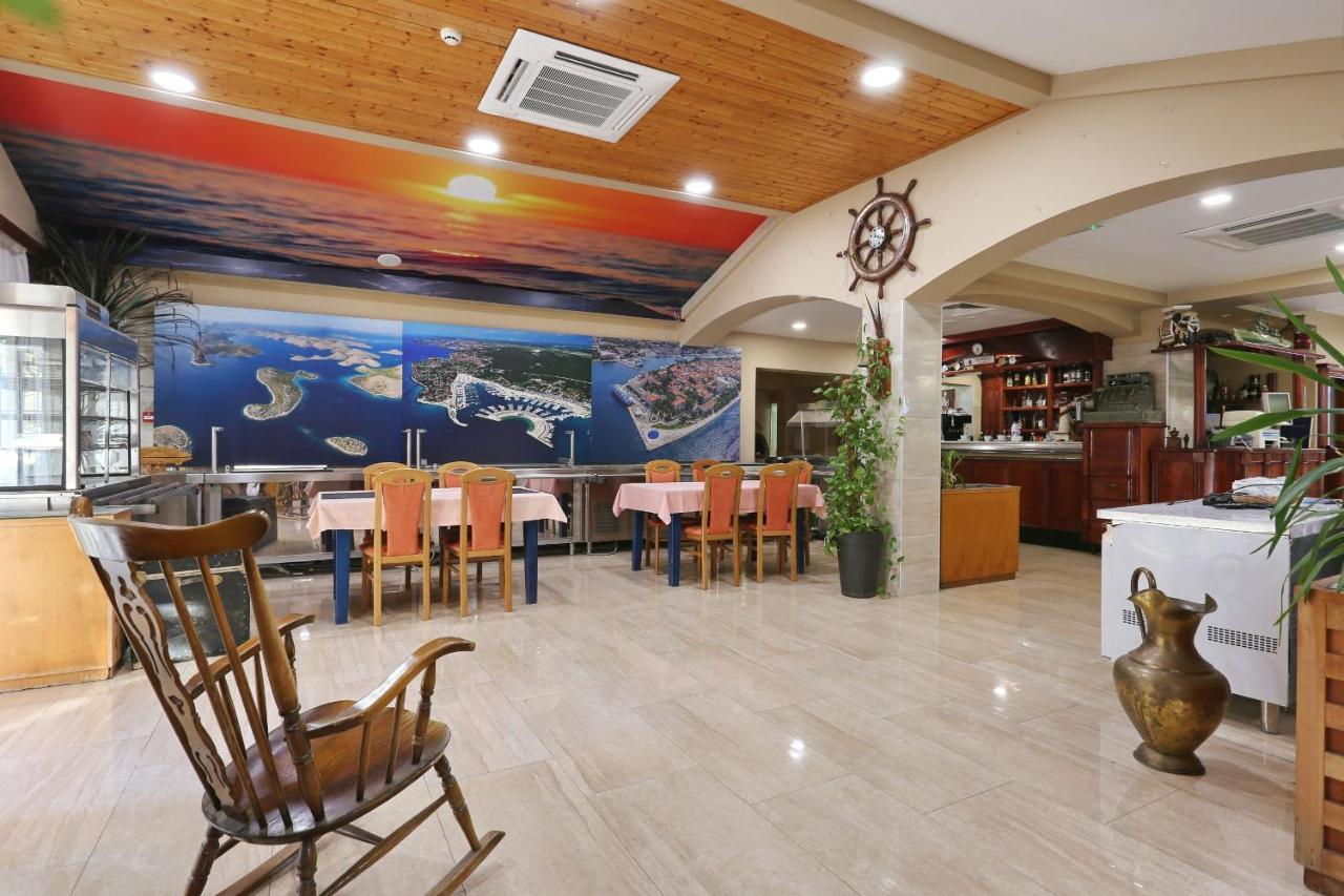 Villa Tade Debeljak Kültér fotó